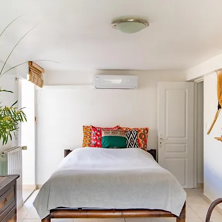 Penzion Beachfront Art Cristalia